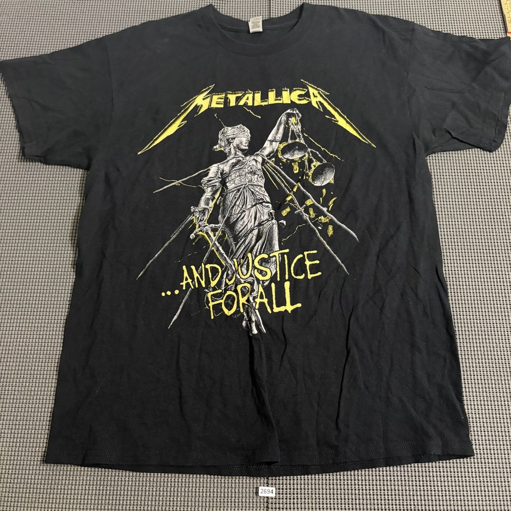 Gildan Metallica And Justice For All Graphic T-Shirt Black Size L